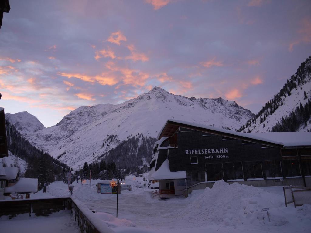Hotel Zirbenhof Sankt Leonhard im Pitztal Exteriér fotografie